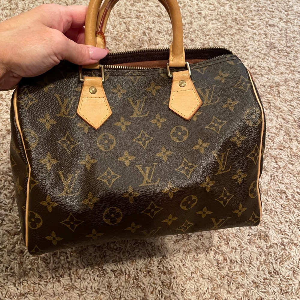 Louis Vuitton Speedy 25 Monogram